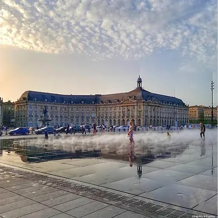 Maisons De Proche Bordeaux D'ici Et D'ailleurs 6 Et 4 Personnes Dependances Dans Propriete Holiday home *