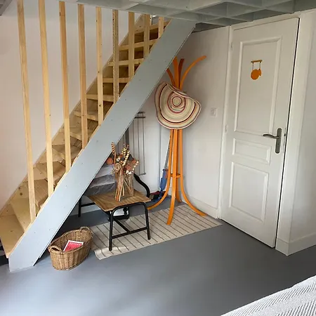 D'ici Et D'ailleurs 1 & 2 -famille Ou Groupe- Dependances Dans Propriete Proche Bordeaux Et Bassin Arcachon 펜션 *