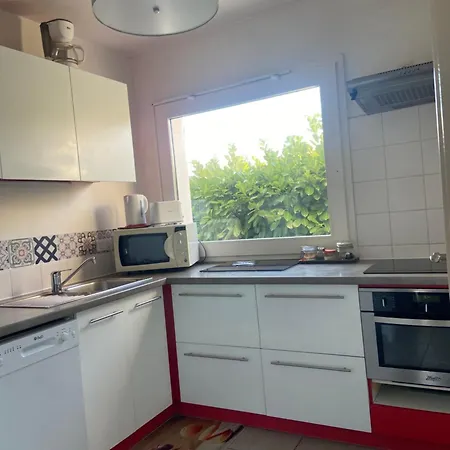 D'ici Et D'ailleurs 1 & 2 -famille Ou Groupe- Dependances Dans Propriete Proche Bordeaux Et Bassin Arcachon