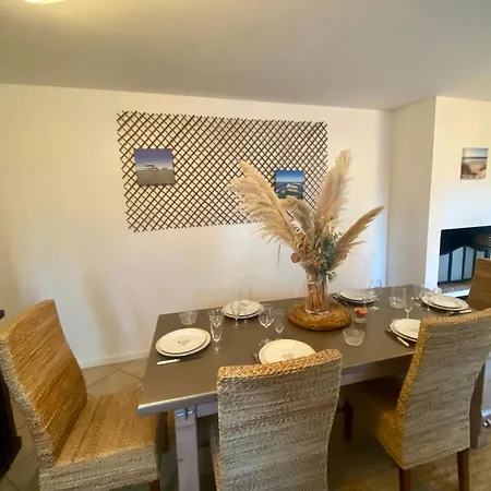 Дом отдыха D'ici Et D'ailleurs 1 & 2 -famille Ou Groupe- Dependances Dans Propriete Proche Bordeaux Et Bassin Arcachon